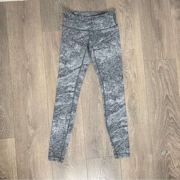 Lululemon Wunder Under Low-Rise Tight *Full-On Luxtreme 28" Area Ice Grey Size 4 - Picture 4 of 15